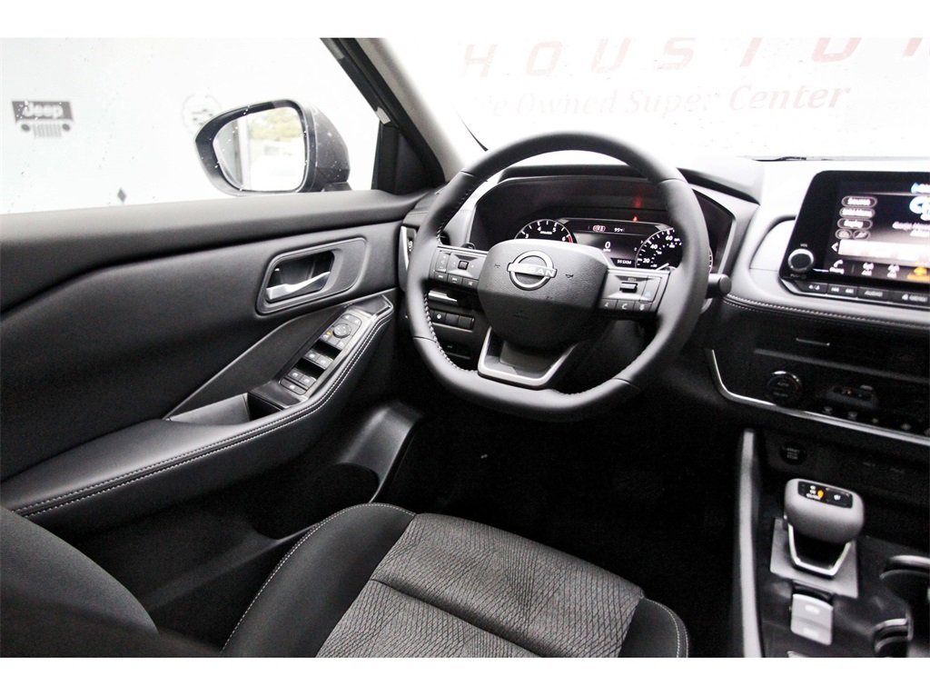 2026 Nissan Rogue SV Gray at Bravo Nissan