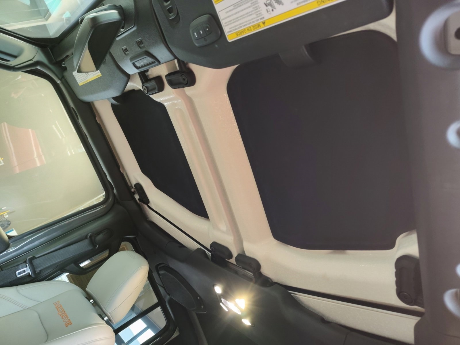 Used Car 2020 Jeep Gladiator  Mojave For Sale Under $35,000 In San Antonio, Texas