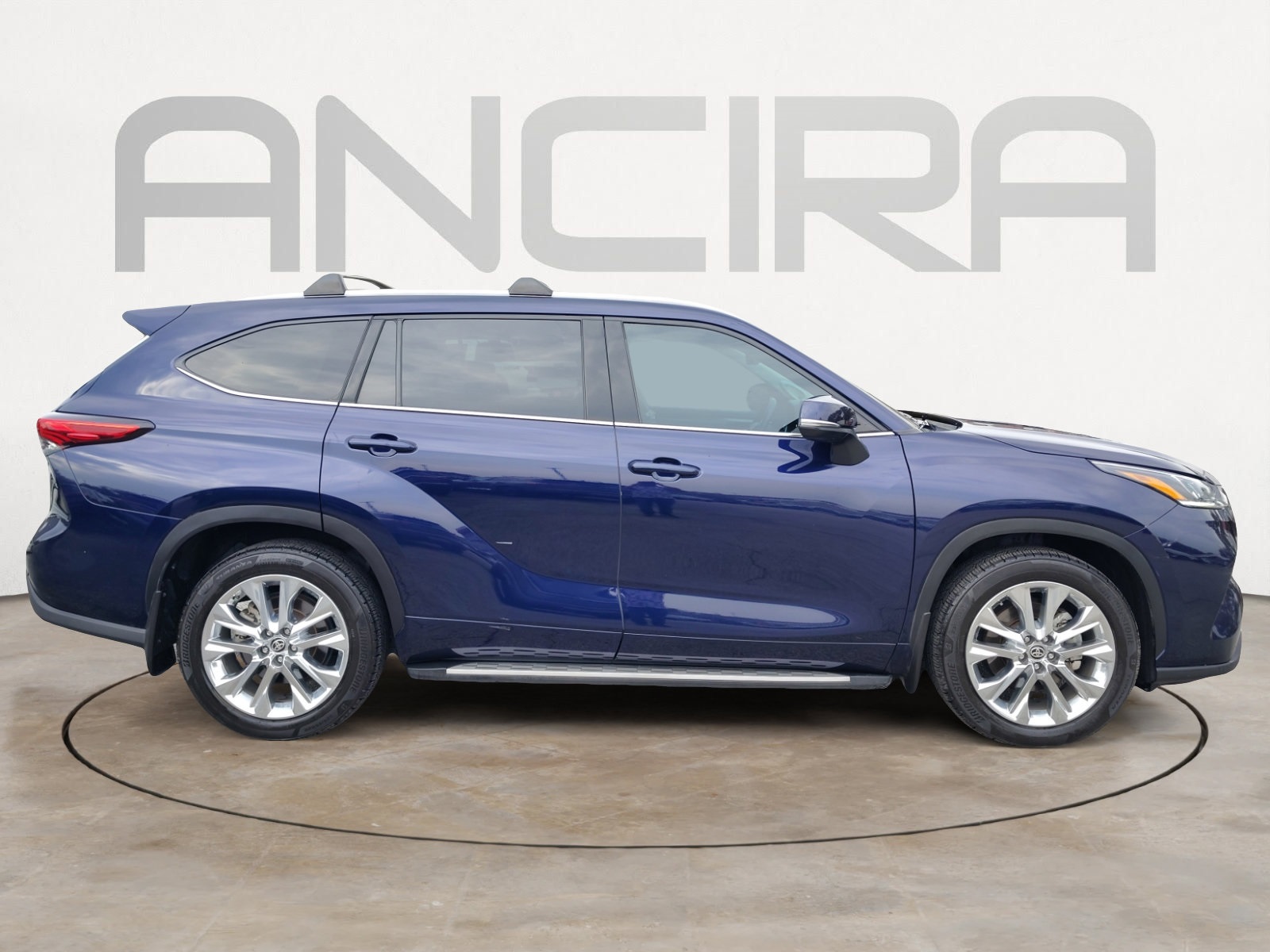 Used Car 2022 Toyota Highlander  Limited For Sale Under $35,000 In San Antonio, Texas