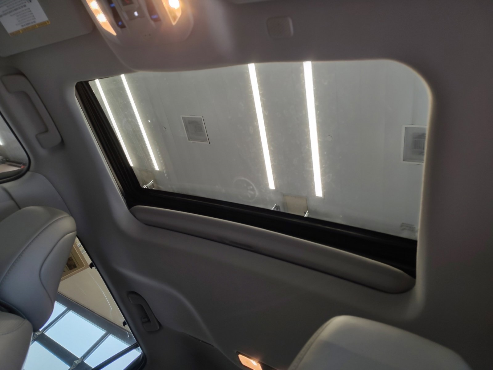 Used Car 2022 Toyota Highlander  Limited For Sale Under $35,000 In San Antonio, Texas