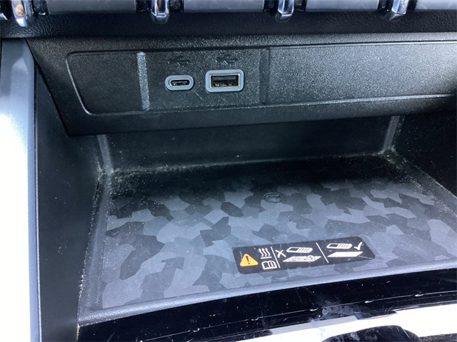 Used Car 2024 Chevrolet Colorado  Lt For Sale Under $30,000 In San Antonio, Texas