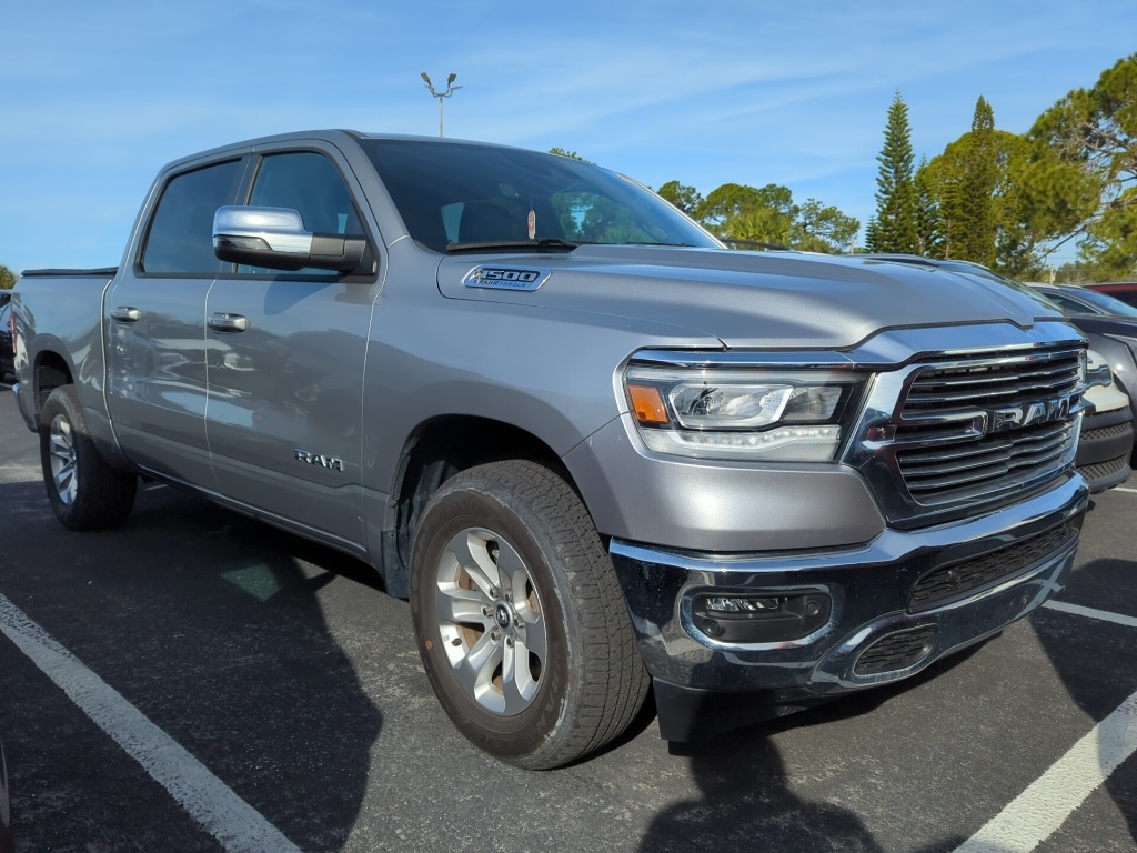 2023 RAM 1500 Laramie Crew Cab 4WD