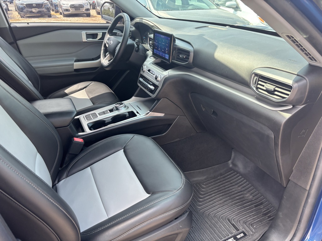 Used Car 2022 Ford Explorer  Xlt For Sale Under $30,000 In Austin, Texas