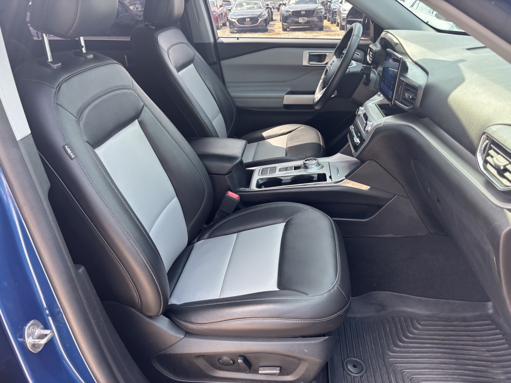 Used Car 2022 Ford Explorer  Xlt For Sale Under $30,000 In Austin, Texas