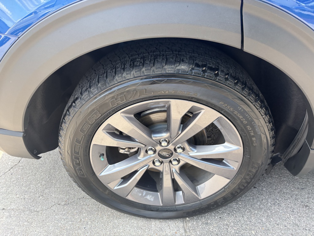 Used Car 2022 Ford Explorer  Xlt For Sale Under $30,000 In Austin, Texas
