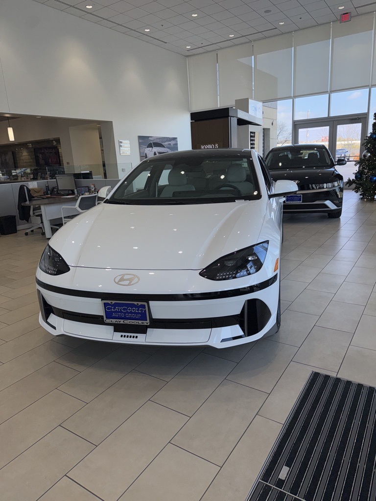 2025 Hyundai IONIQ 6 Limited