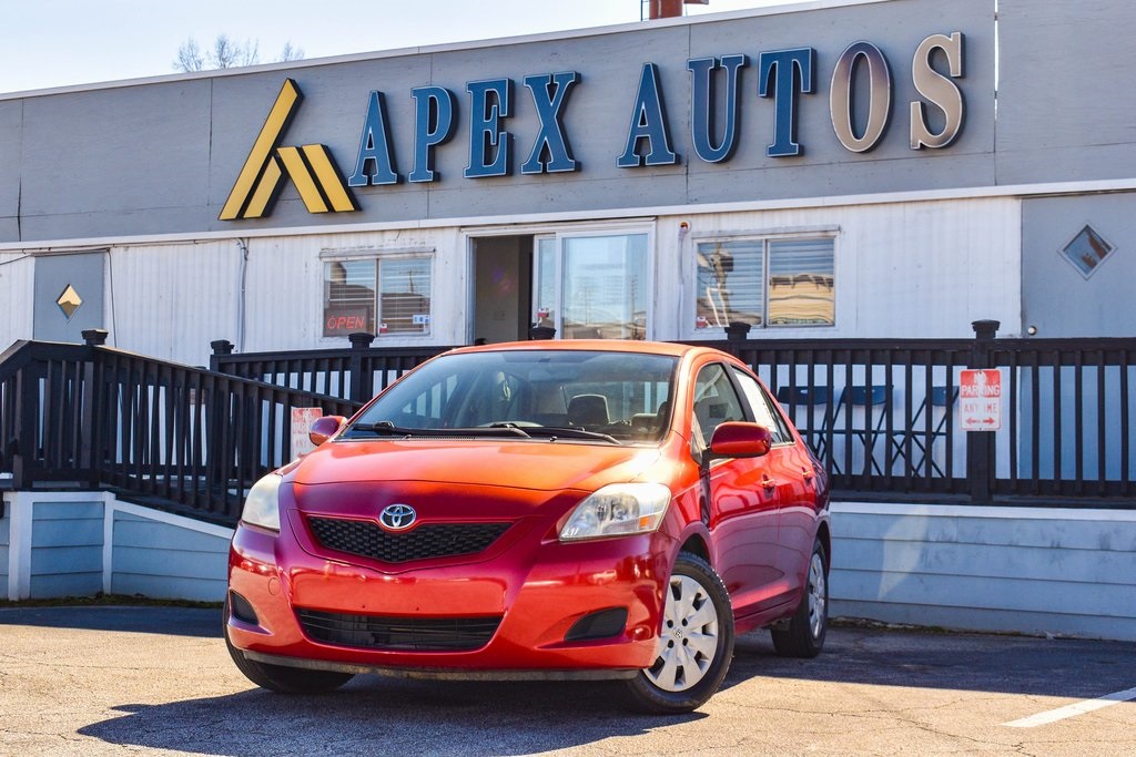 2012 Toyota Yaris Base Sedan