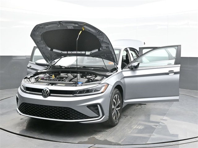 New 2025 Volkswagen Jetta For Sale in South Charleston, WV