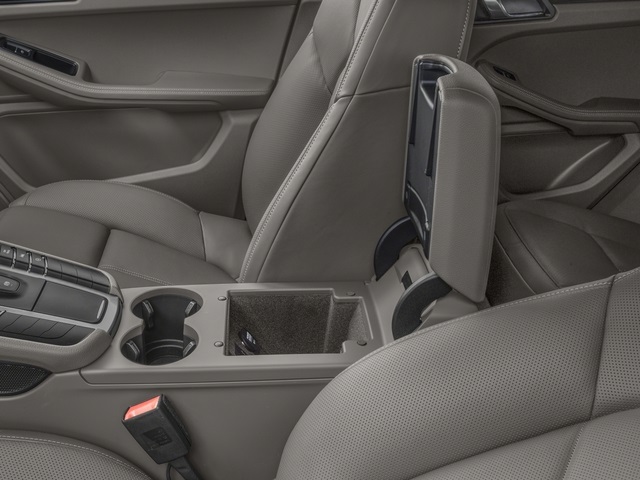 2018 Porsche Macan Base White at Classic Elite Chevrolet Sugar Land