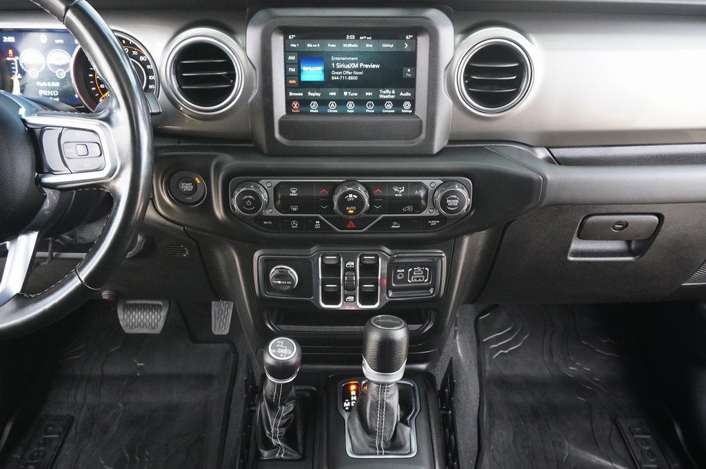 Used Car 2020 Jeep Gladiator  Overland For Sale Under $30,000 In Weatherford, Texas