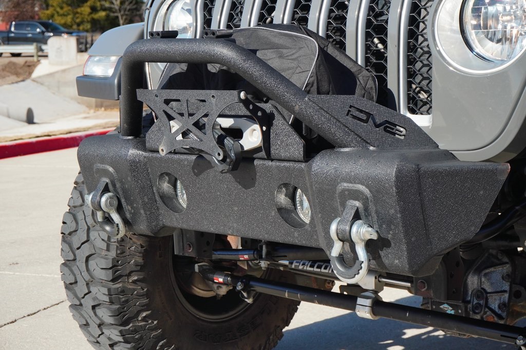 Used Car 2020 Jeep Gladiator  Overland For Sale Under $30,000 In Weatherford, Texas