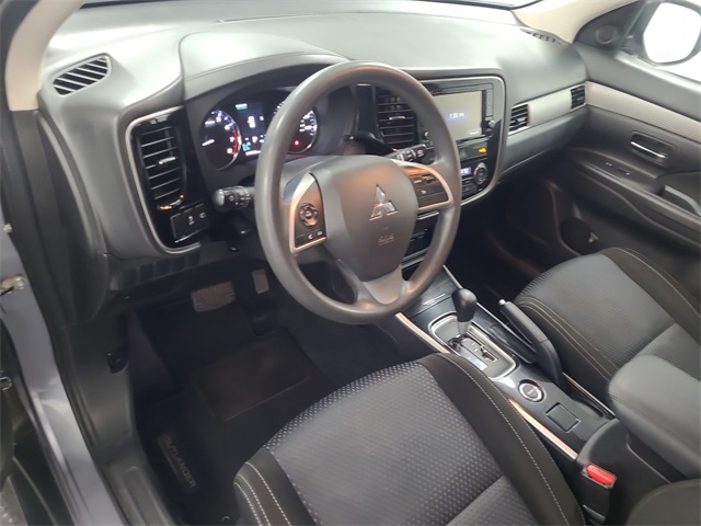 2018 – Mitsubishi – Outlander