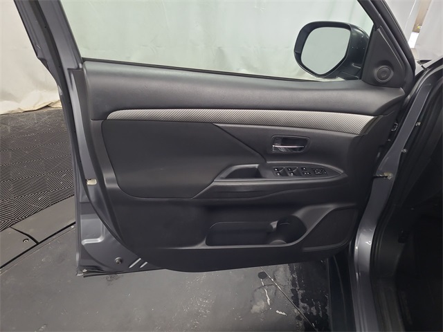 2018 – Mitsubishi – Outlander