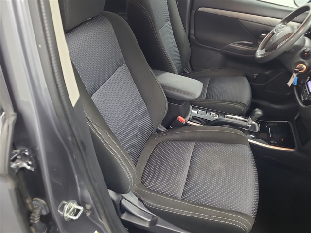 2018 – Mitsubishi – Outlander