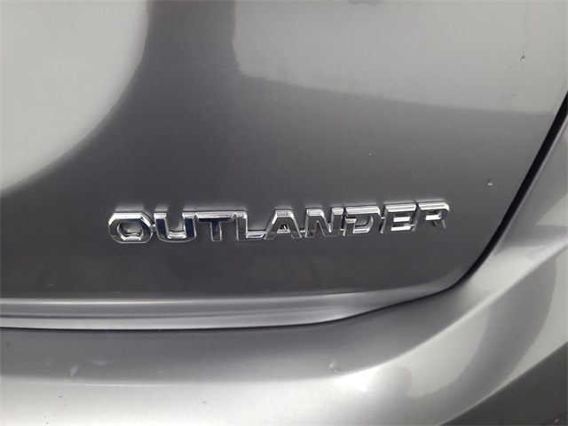 2018 – Mitsubishi – Outlander