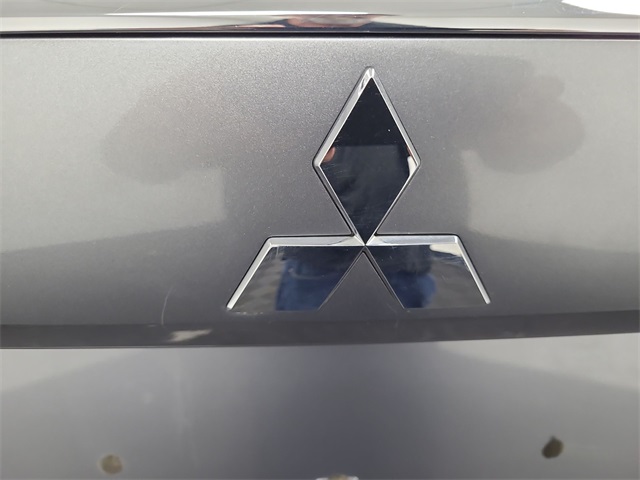 2018 – Mitsubishi – Outlander