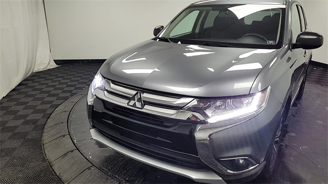 2018 – Mitsubishi – Outlander