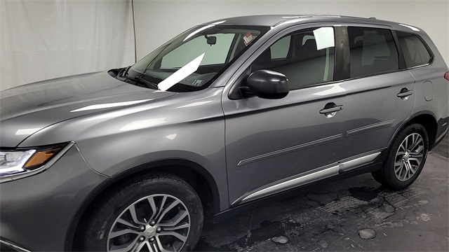 2018 – Mitsubishi – Outlander