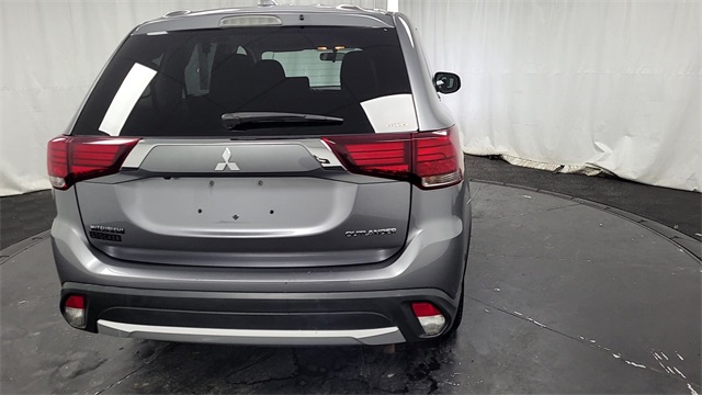 2018 – Mitsubishi – Outlander