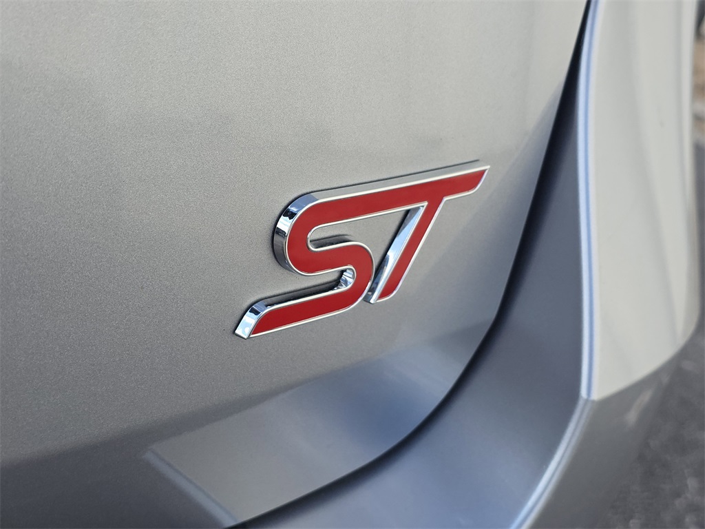 2022 Ford Explorer ST Silver at Tom Peacock Cadillac