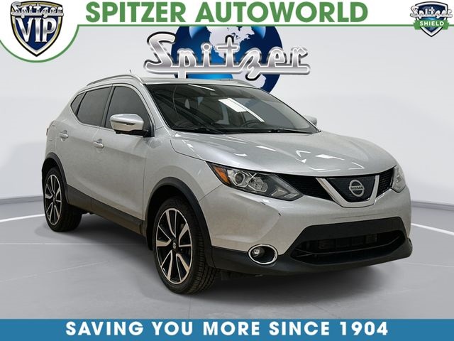 Brilliant Silver 2018 Nissan Rogue Sport SL AWD SUV / Crossover All-Wheel Drive Continuously Variable Transmission