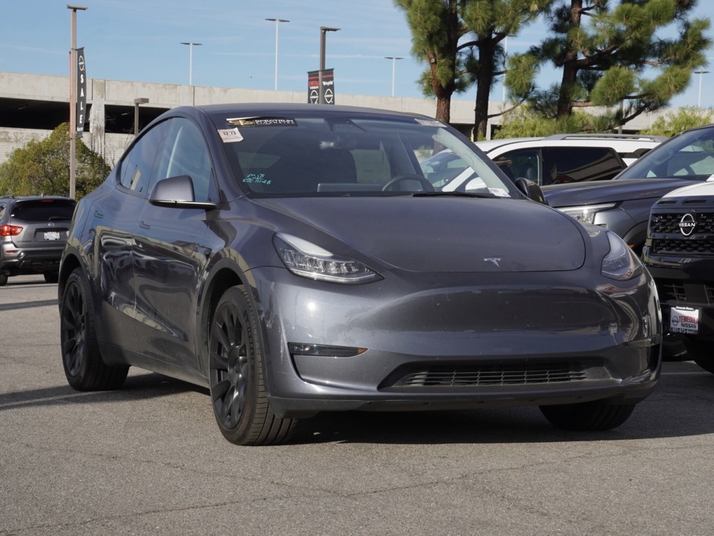 2023 Tesla Model Y Long Range