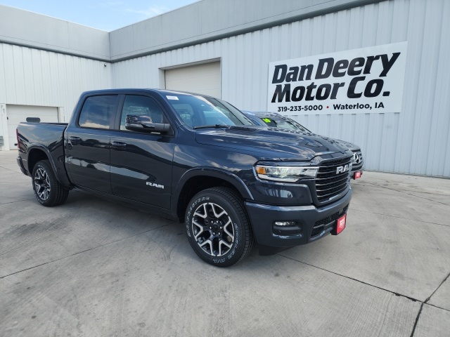 2026 RAM 1500 Laramie Crew Cab 4WD