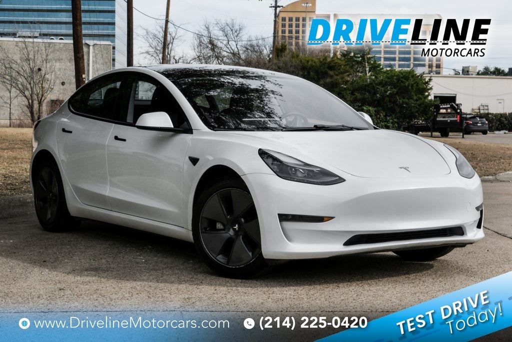 2023 Tesla Model 3 RWD