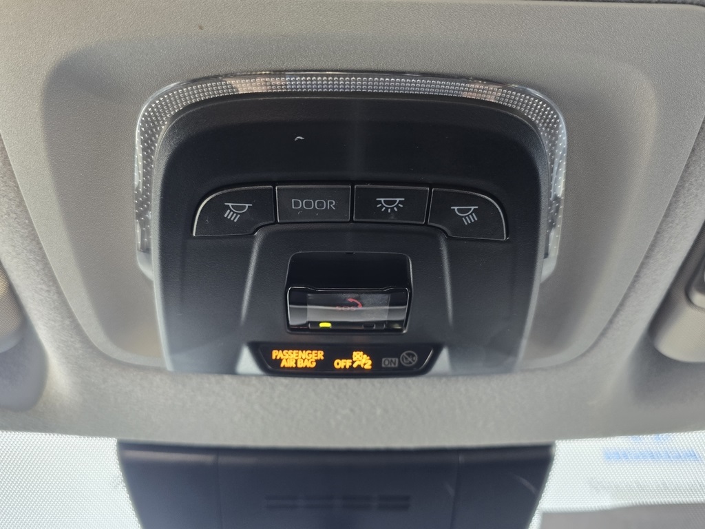 Thumbnail: 2023 Toyota Corolla Cross - 14