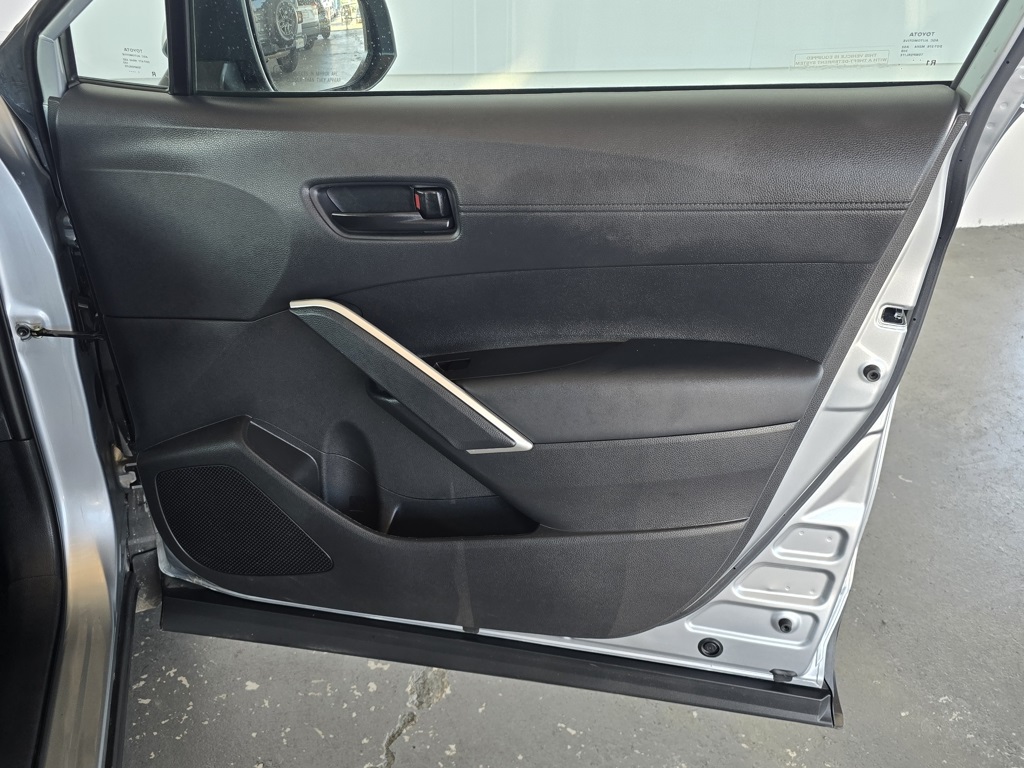 Thumbnail: 2023 Toyota Corolla Cross - 18