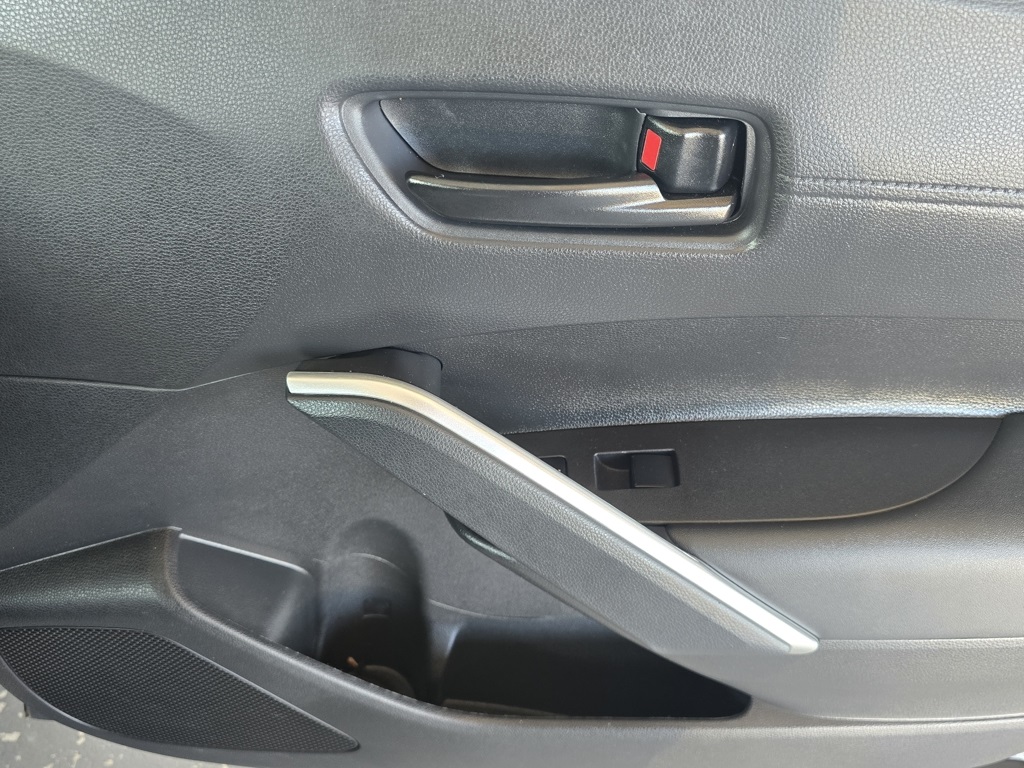 Thumbnail: 2023 Toyota Corolla Cross - 19