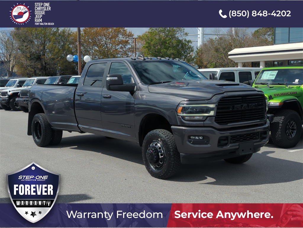 2024 RAM 3500 Laramie Crew Cab LB DRW 4WD