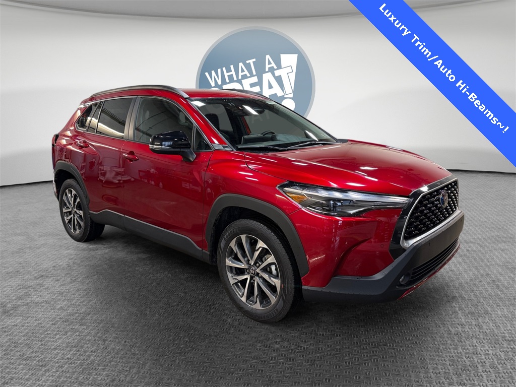 2025 Toyota Corolla Cross XLE AWD