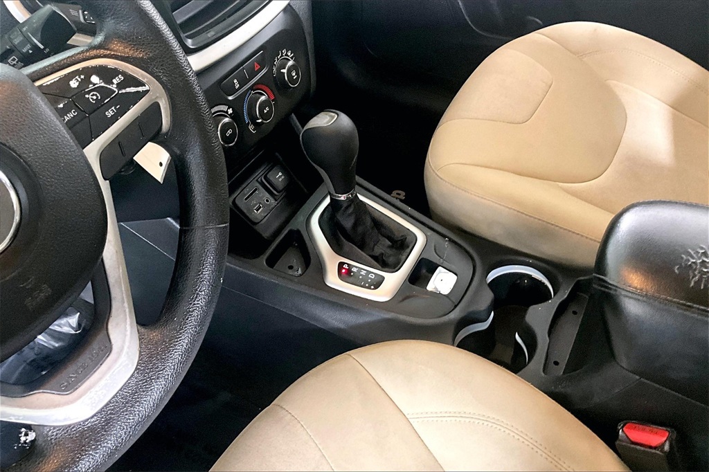 Used 2015 Jeep Cherokee For Sale in OLIVE BRANCH, MS
