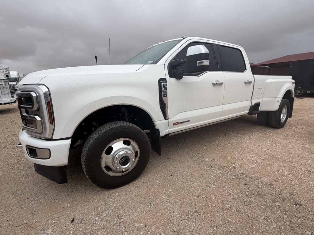 2024 Ford F-350 Super Duty Limited Crew Cab LB DRW 4WD