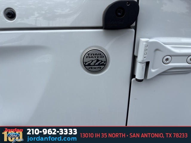 Used Car 2020 Jeep Wrangler  Unlimited Sahara For Sale Under $25,000 In San Antonio, Texas