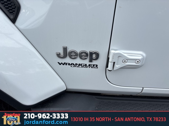 Used Car 2020 Jeep Wrangler  Unlimited Sahara For Sale Under $25,000 In San Antonio, Texas