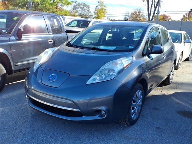 2015 Nissan LEAF S