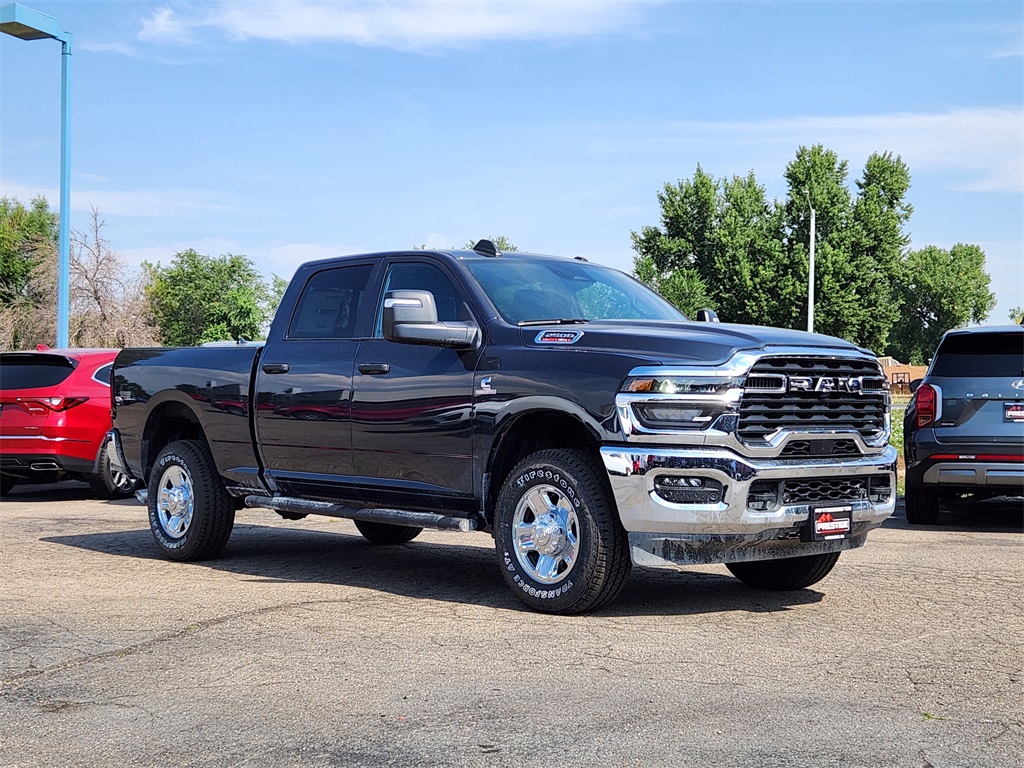 2025 RAM 2500 Tradesman Crew Cab 4WD