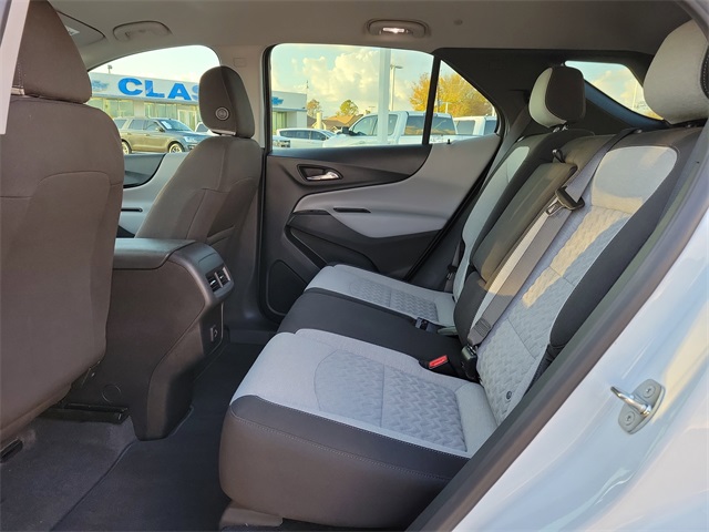2022 Chevrolet Equinox LS - 7