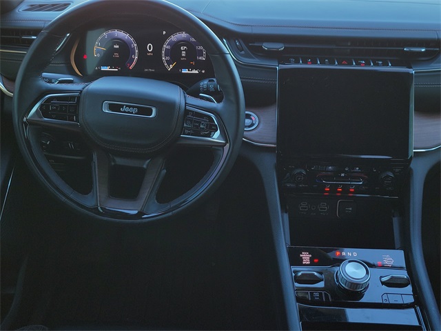 2024 Jeep Grand Cherokee L Summit - 11