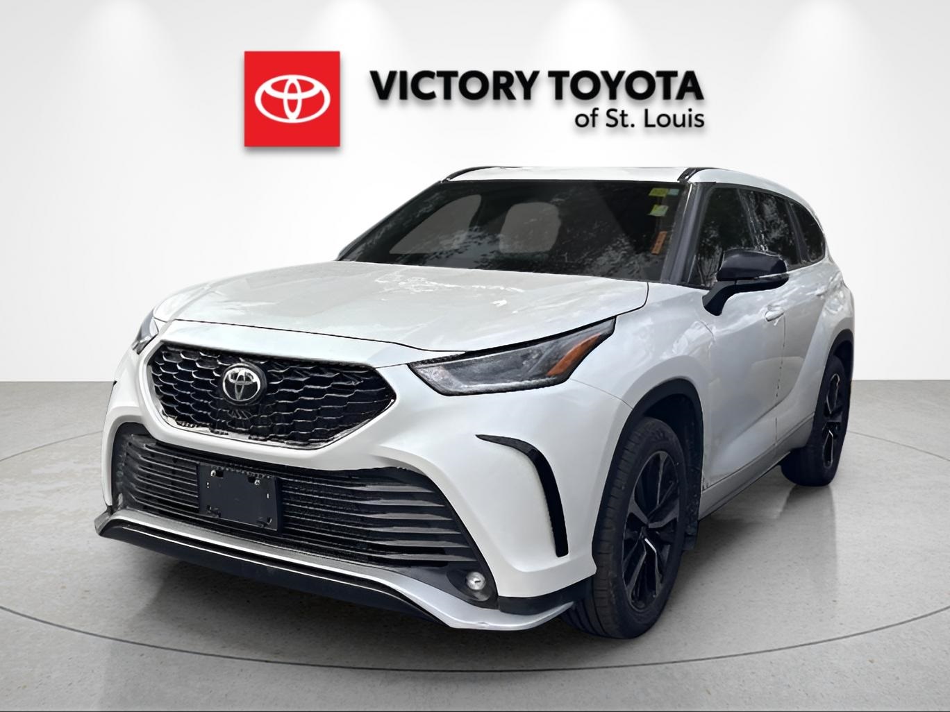 2022 Toyota Highlander XSE AWD