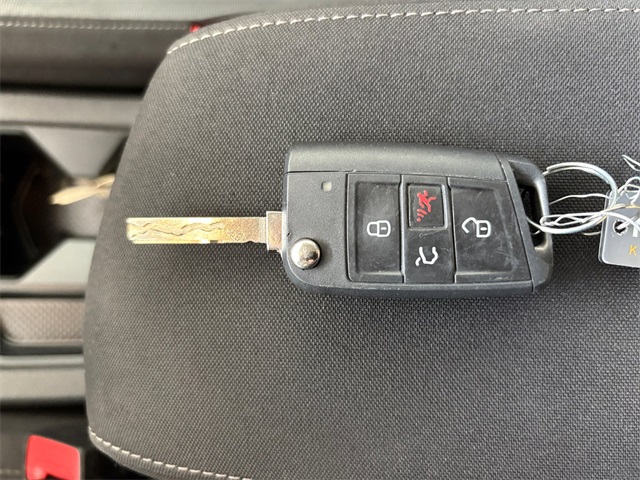 Used Car 2020 Volkswagen Tiguan  2.0t S For Sale Under $20,000 In San Antonio, Texas