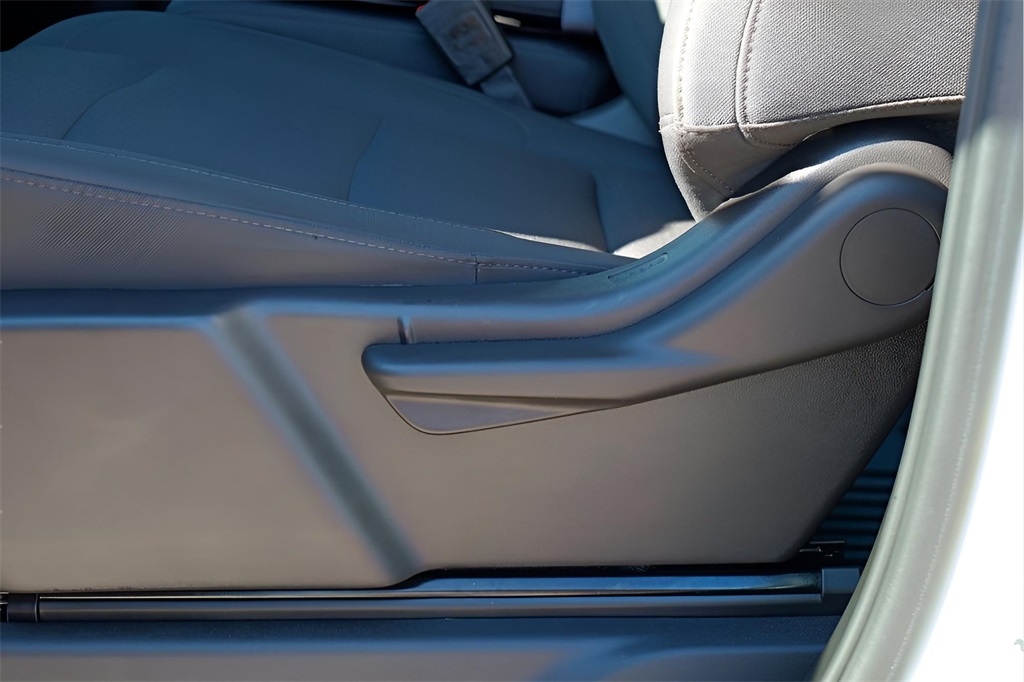 Used Car 2024 Gmc Sierra 2500hd  Crew Pickup Pro Four Wheel Drive For Sale Under $60,000 In Austin, Texas