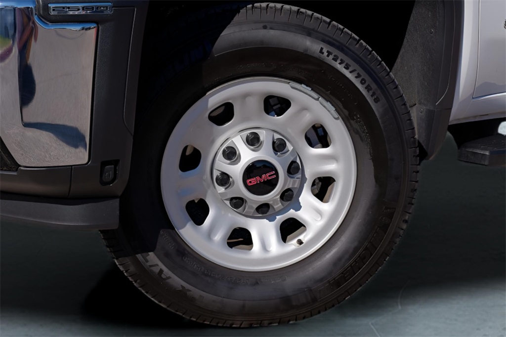 Used Car 2024 Gmc Sierra 2500hd  Crew Pickup Pro Four Wheel Drive For Sale Under $60,000 In Austin, Texas