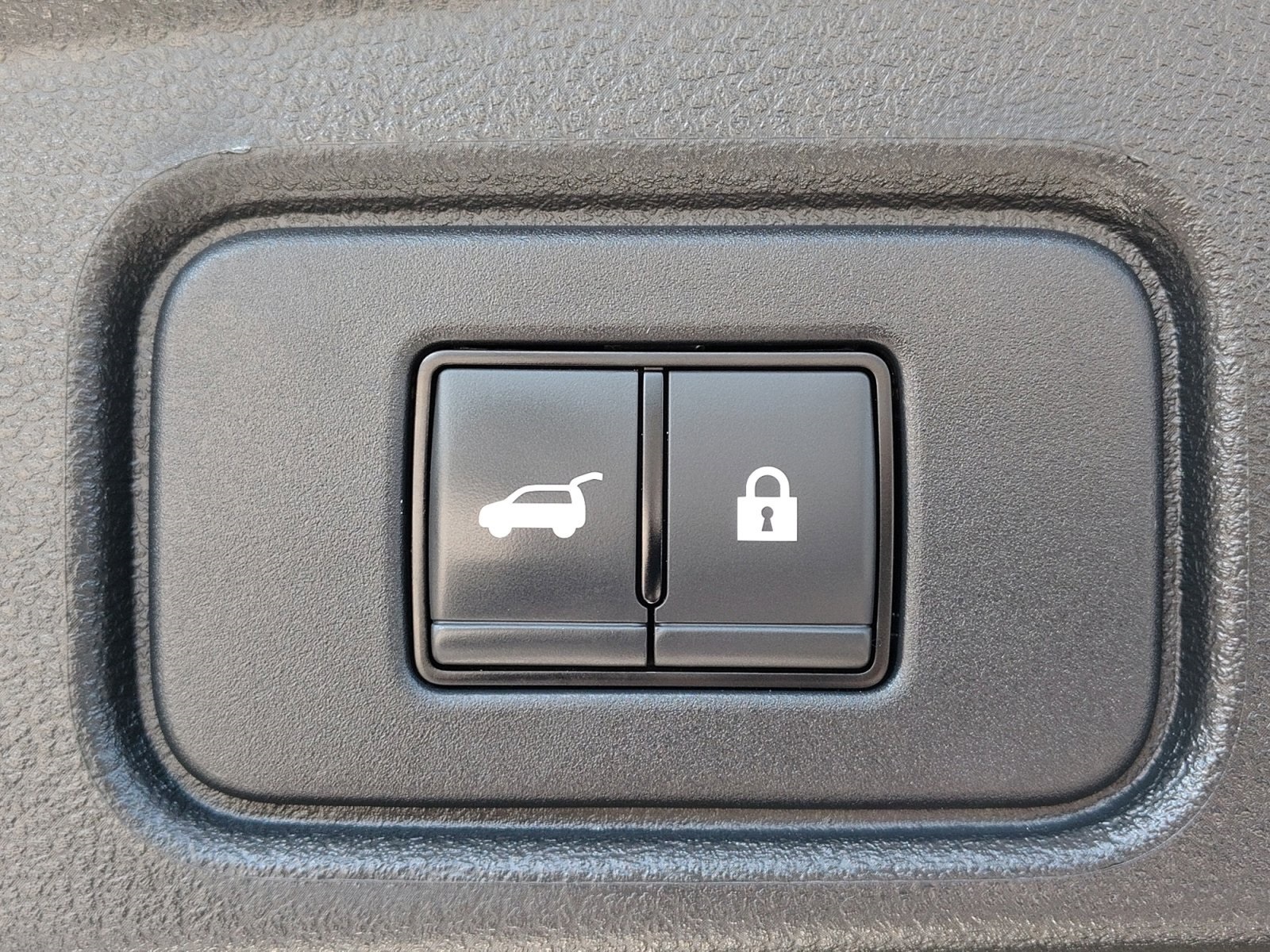 Used Car 2023 Nissan Pathfinder  Platinum For Sale Under $40,000 In San Antonio, Texas