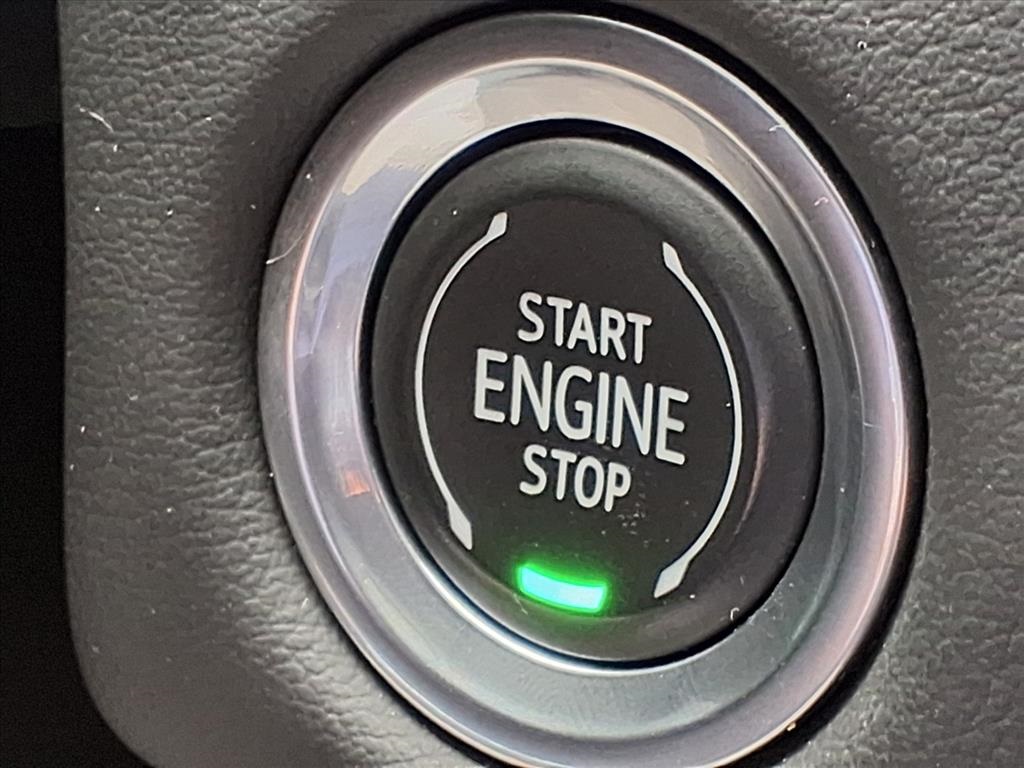 2021 GMC Yukon XL SLT Gray at Toyota of Victoria