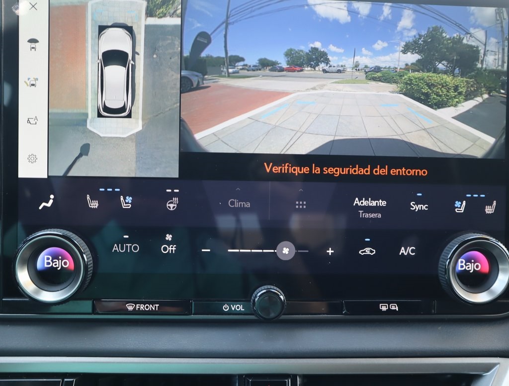 Thumbnail: 2023 Lexus RX - 29