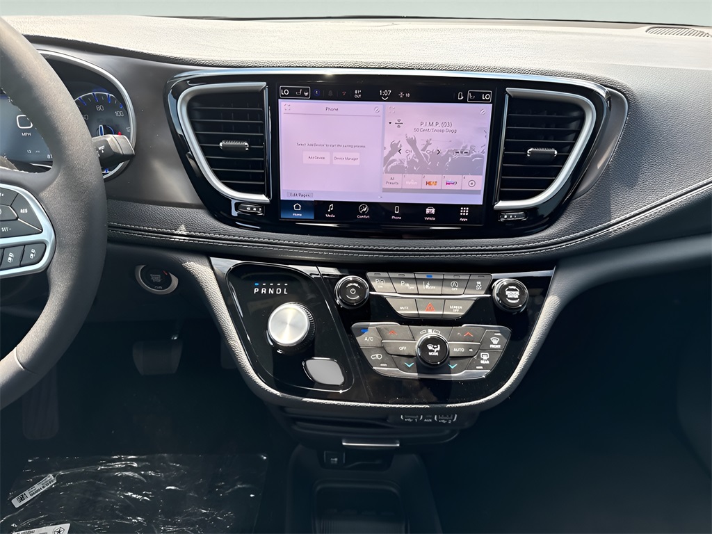 2025 Chrysler Pacifica