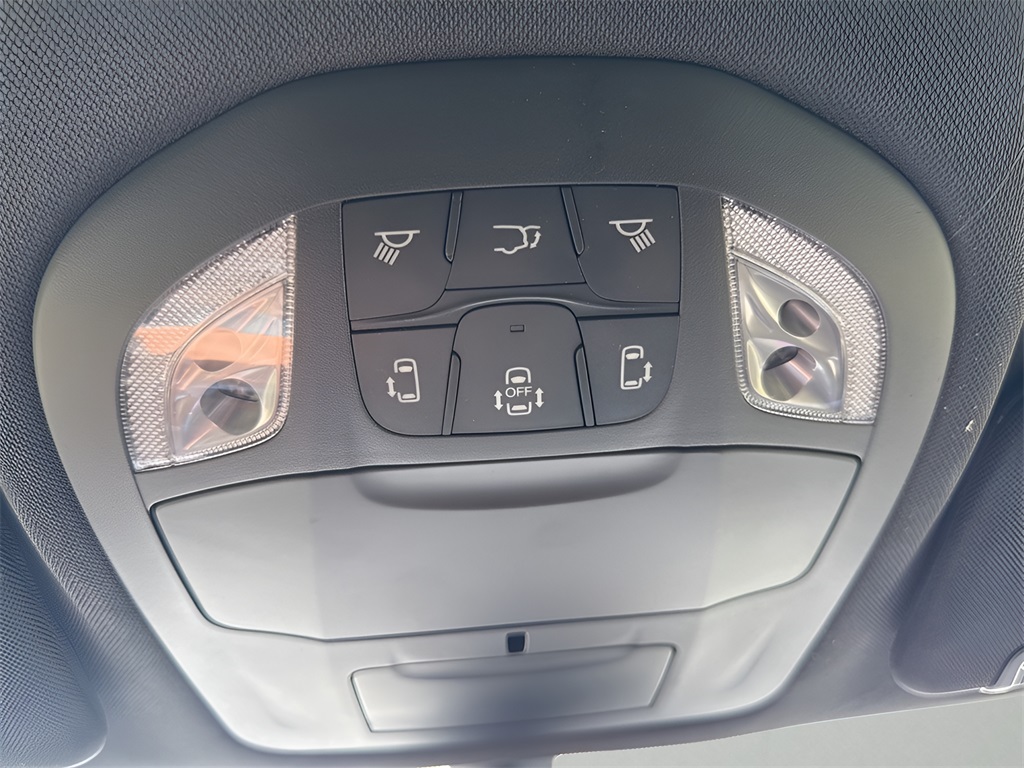 2025 Chrysler Pacifica